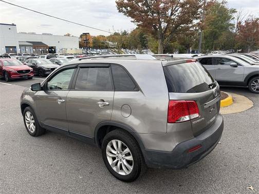 2011 Kia Sorento LX