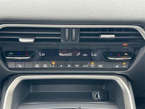 2025 Mazda CX-70 PHEV Premium Package