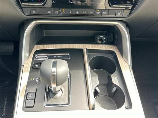 2025 Mazda CX-70 PHEV Premium Package