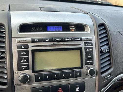 2010 Hyundai SANTA FE GLS