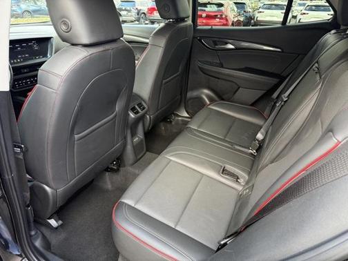 2023 Buick Envision Essence FWD