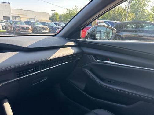 2023 Mazda Mazda3 2.5 S Select
