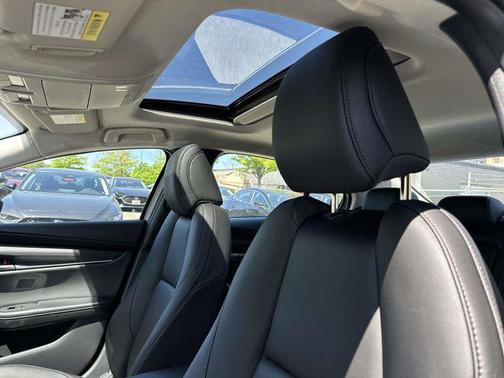 Platinum Quartz Metallic 2026 Mazda Mazda3 FWD w/Preferred Package