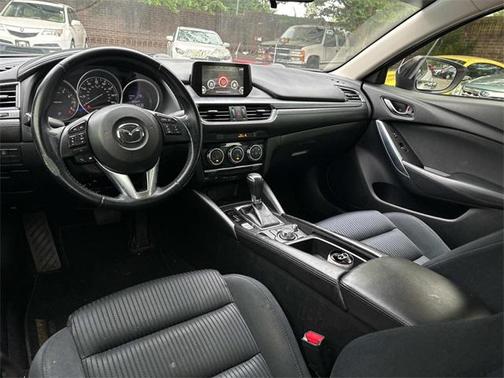 2016 Mazda Mazda6 i Sport