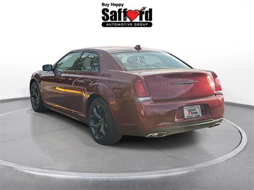 2021 Chrysler 300 Touring