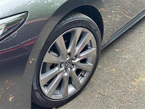 2022 Mazda Mazda3 FWD w/Preferred Package