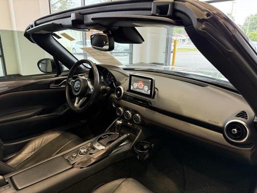 2017 Mazda MX-5 Miata RF Grand Touring