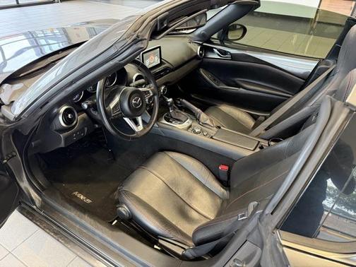 2017 Mazda MX-5 Miata RF Grand Touring