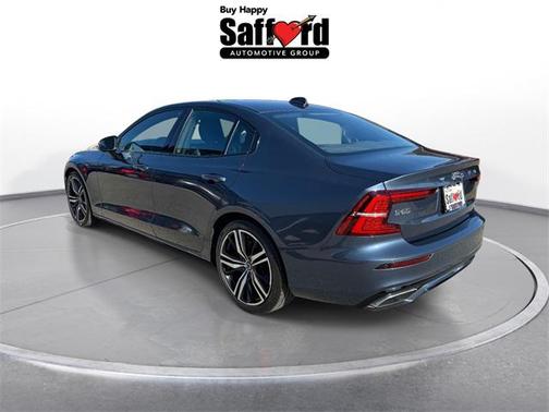 2019 Volvo S60 T5 R-Design