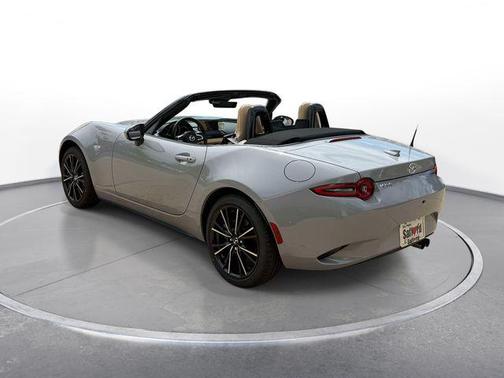 Aero Gray Metallic 2026 Mazda MX-5 Miata Grand Touring