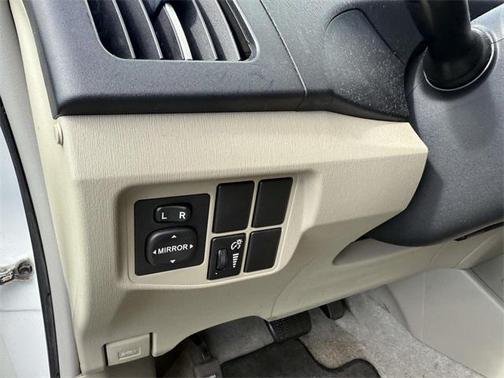 2011 Toyota Prius II