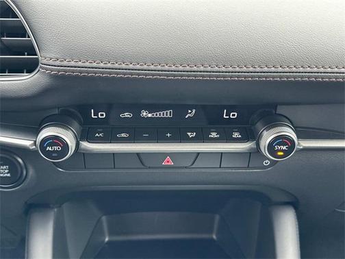 2025 Mazda Mazda3 FWD w/Select Package