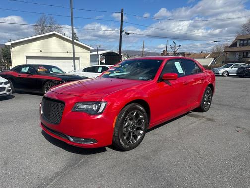 2016 Chrysler 300 S