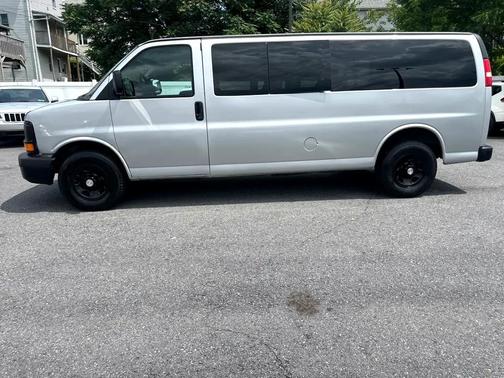 2015 Chevrolet Express 3500 LT