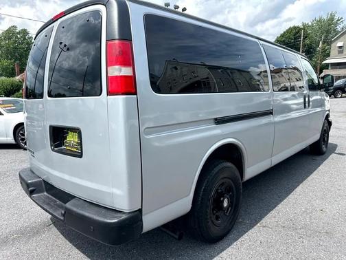 2015 Chevrolet Express 3500 LT