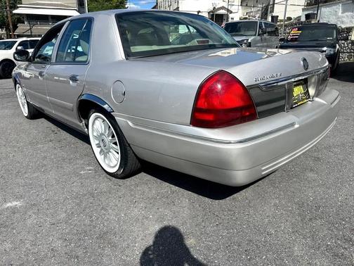 2011 Mercury Grand Marquis LS (Fleet Only)