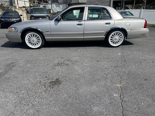 2011 Mercury Grand Marquis LS (Fleet Only)