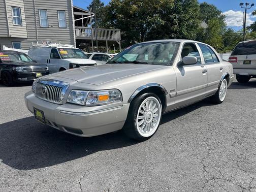 2011 Mercury Grand Marquis LS (Fleet Only)