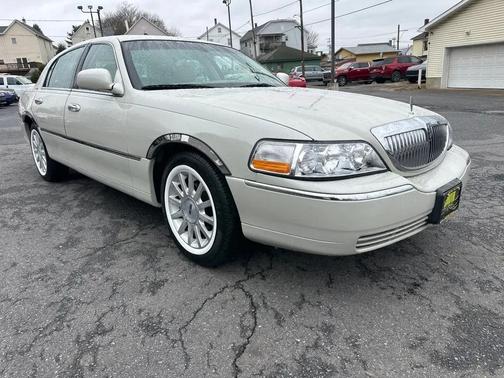 2007 Lincoln Town Car Signature