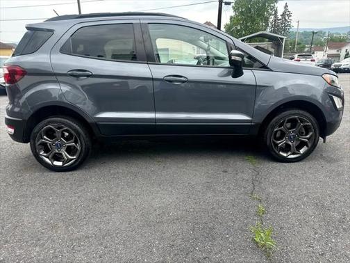 2018 Ford EcoSport SES