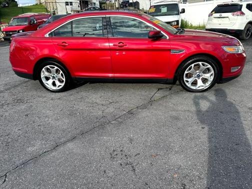 2010 Ford Taurus SHO