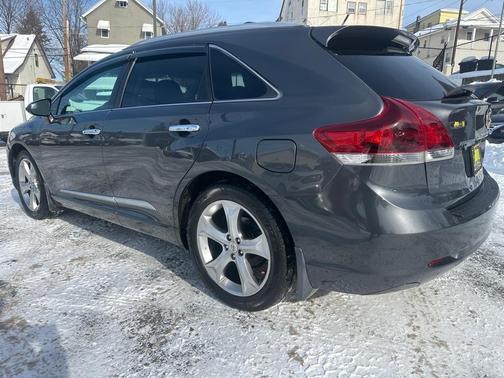 2013 Toyota Venza LE