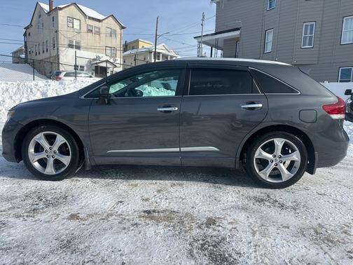 2013 Toyota Venza LE