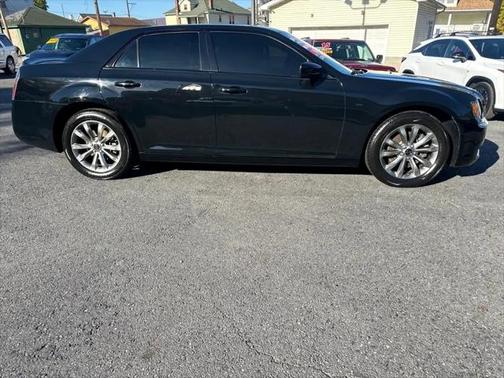 2014 Chrysler 300 S