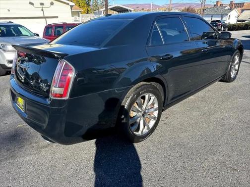 2014 Chrysler 300 S