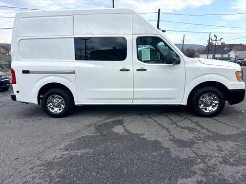 2016 Nissan NV Cargo NV2500 HD S V6