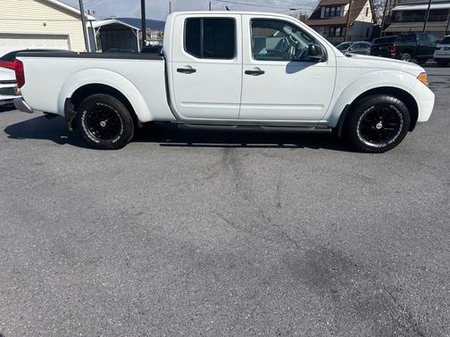2014 Nissan Frontier SV