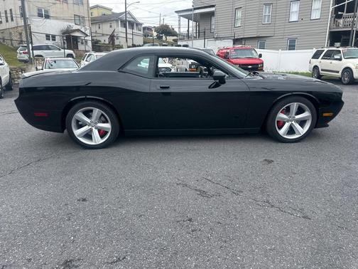 2009 Dodge Challenger SRT8
