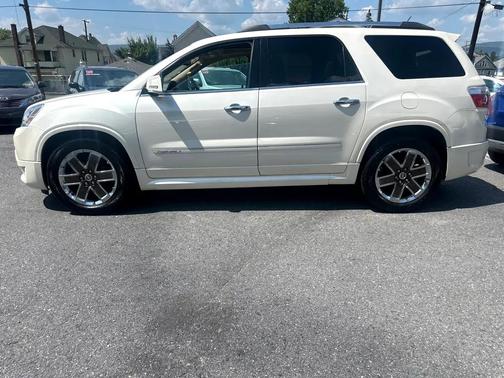 2012 GMC Acadia Denali