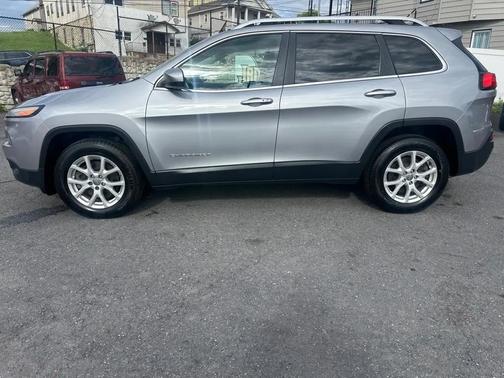 Billet Silver Metallic Clearcoat 2014 Jeep Cherokee Latitude