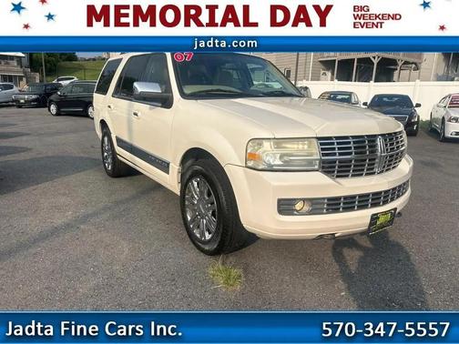 Pearl White 2007 Lincoln Navigator Ultimate