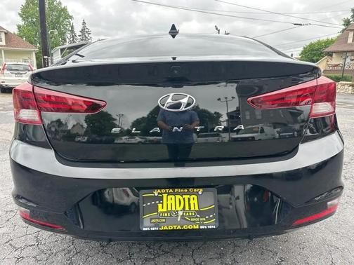 2020 Hyundai ELANTRA Value Edition