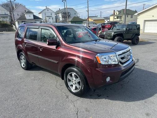 Red Wine Metallic 2009 Honda Pilot Touring