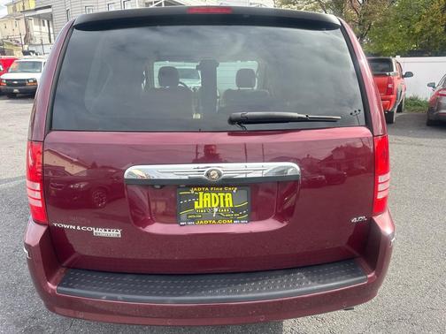 2008 Chrysler Town & Country Limited