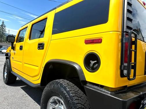 2006 Hummer H2 Base