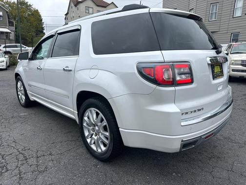 2016 GMC Acadia Denali