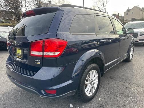 Contusion Blue Pearlcoat 2017 Dodge Journey SXT
