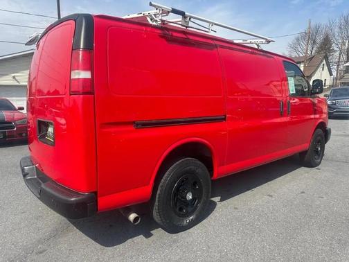 Red Hot 2015 Chevrolet Express 2500 Work Van
