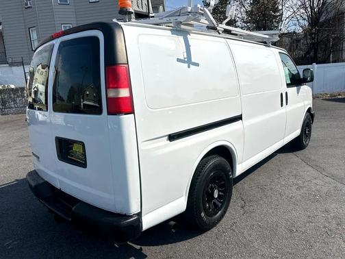 2011 Chevrolet Express 1500 Work Van