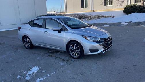 2023 Nissan Versa 1.6 SV