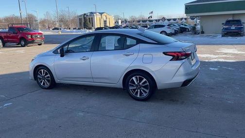 2023 Nissan Versa 1.6 SV