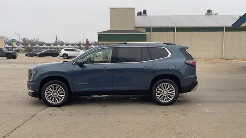 2024 GMC Acadia Denali