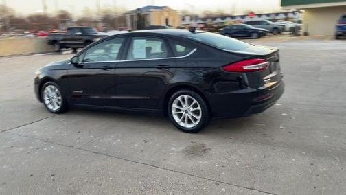 2019 Ford Fusion Hybrid SE