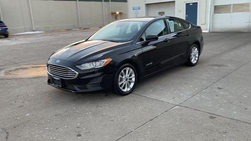 2019 Ford Fusion Hybrid SE