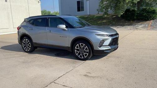 Sterling Gray Metallic 2024 Chevrolet Blazer RS