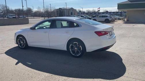 2024 Chevrolet Malibu LT